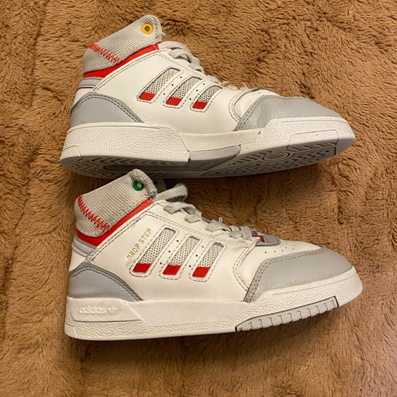 Adidas Kids Sneakers. - Picture 12 of 13